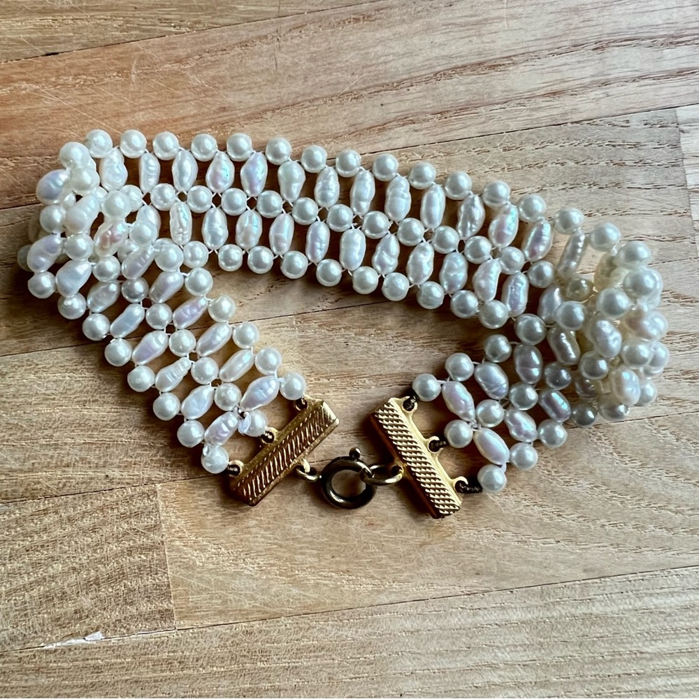 Vintage Estate baroque pearls multi strand mesh bracelet